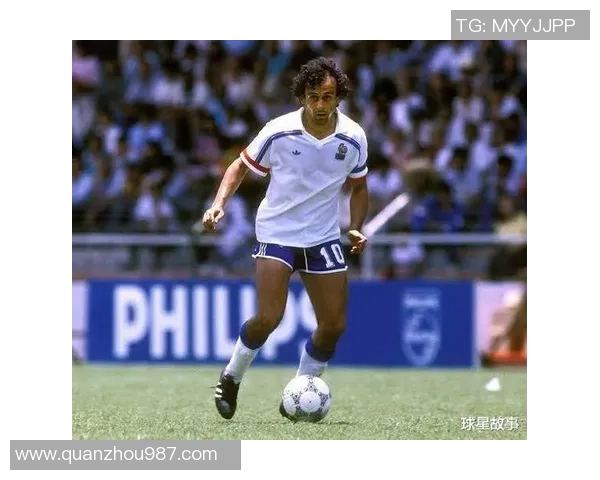 历史足球明星风采回顾经典瞬间与传奇故事交织的视觉盛宴